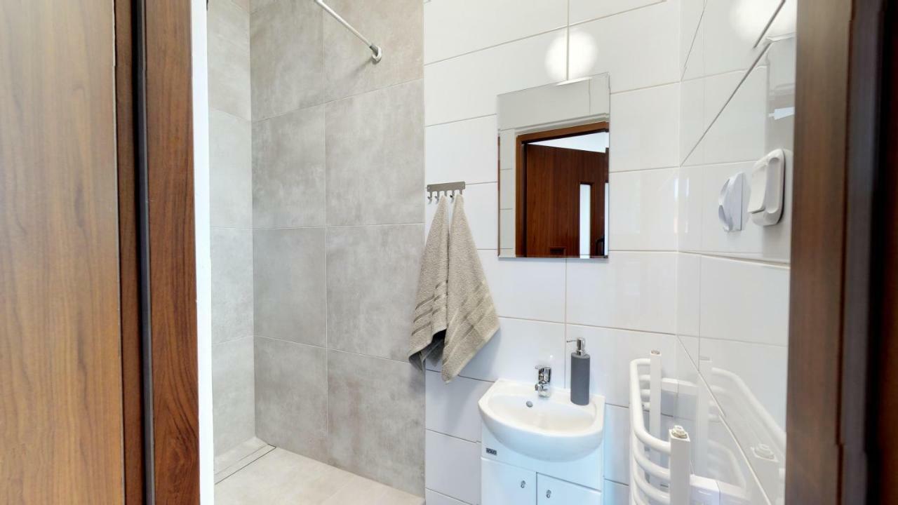 New Whitehouse Rooms Gdansk Exterior photo